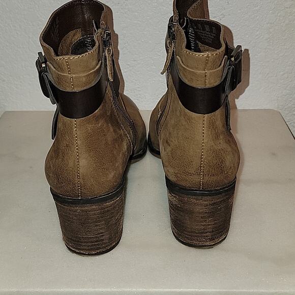 Franco Sarto Linden 2 Whiskey Suede Buckle Moto Booties, 9.5 - Picture 4 of 8